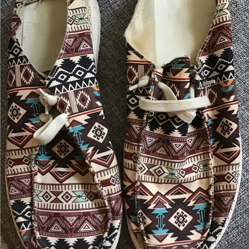 Women's Tribal-Print Slip-On Loafers in Brown and Cream